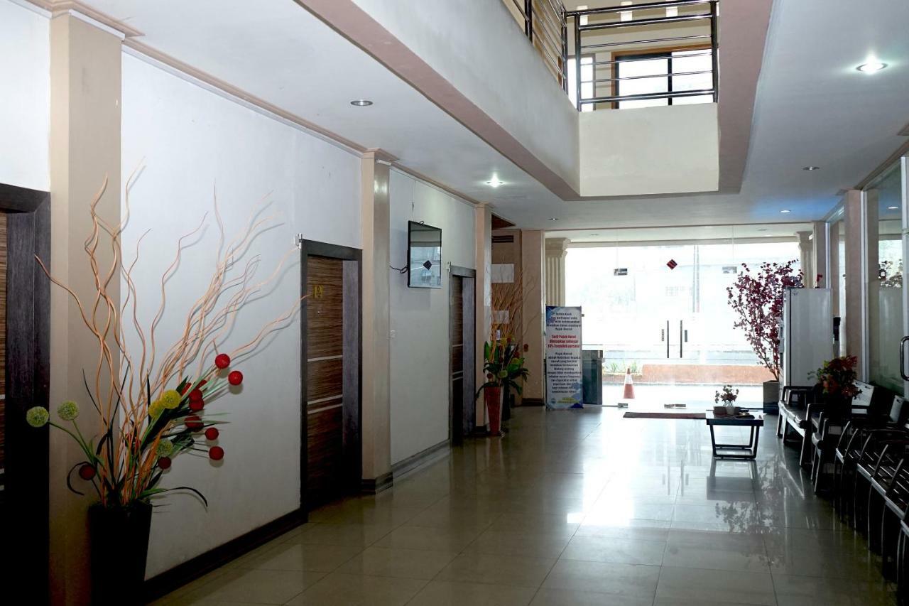 Hotel Golden Vella Pangkal Pinang Exterior foto
